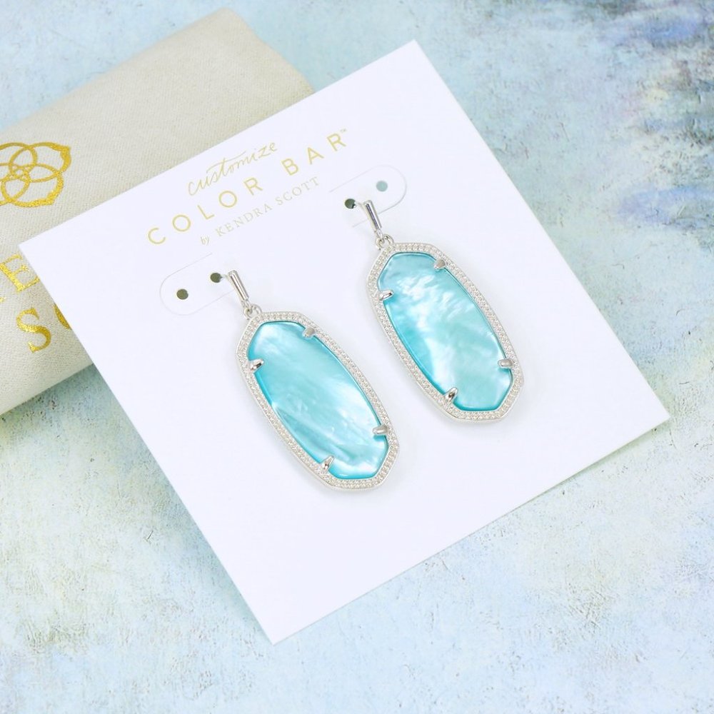 Kendra Scott Elle Aqua blue Illusion earrings Silver Tone - Picture 3 of 5